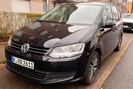 VW Sharan 158.500 km 12.900 € Köln 51103