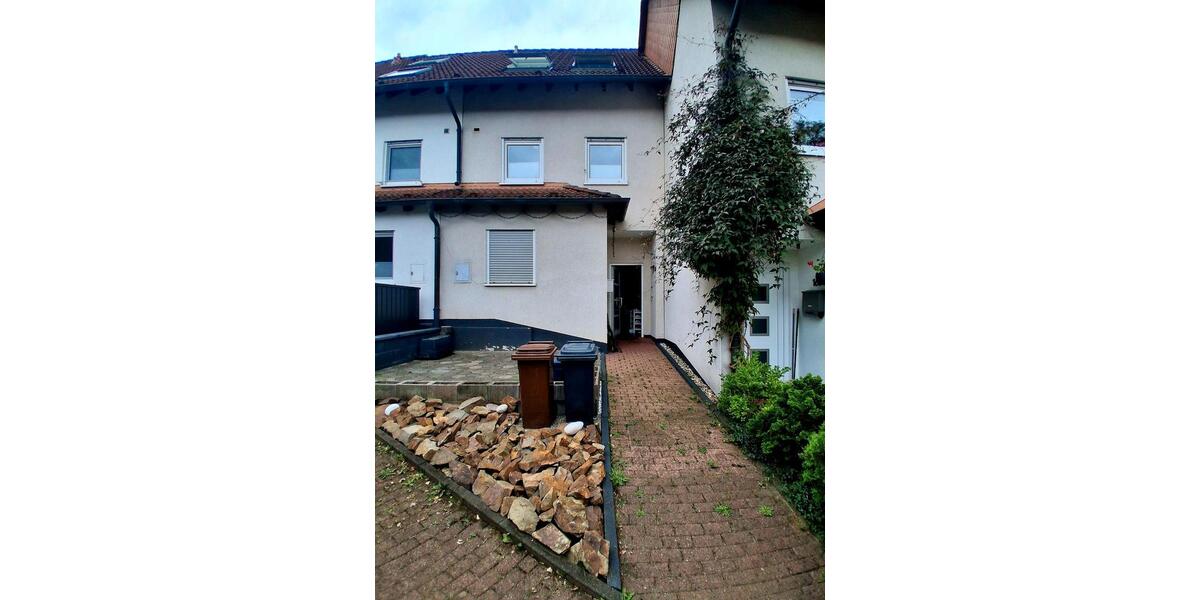 Reihenhaus Ennepetal - 5 Zimmer, 124 m&sup2;, 310.000&euro; | Angebot:24832239