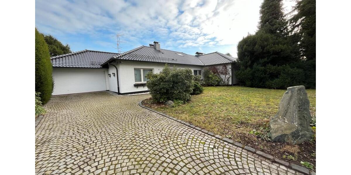 Villa Solingen Aufderhöhe - 3 Zimmer, 220 m&sup2;, 610.000&euro; | Angebot:26346649