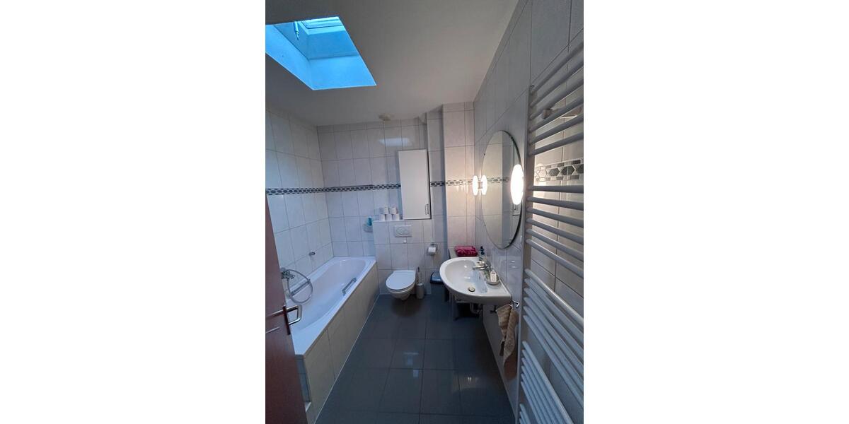 Doppelhaushälfte Pulheim - 3 Zimmer, 100 m&sup2;, 1.500&euro; | Angebot:27614908