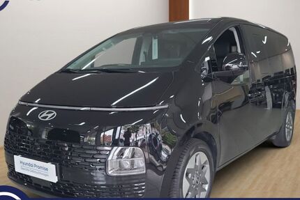 Hyundai STARIA 12.741 km 41.990 &euro; Köln 51145