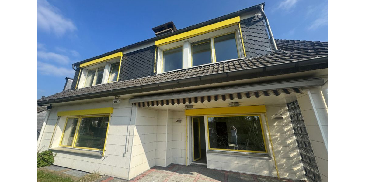 Einfamilienhaus Wuppertal Dönberg - 10 Zimmer, 304 m&sup2;, 3.100&euro; | Angebot:24477426