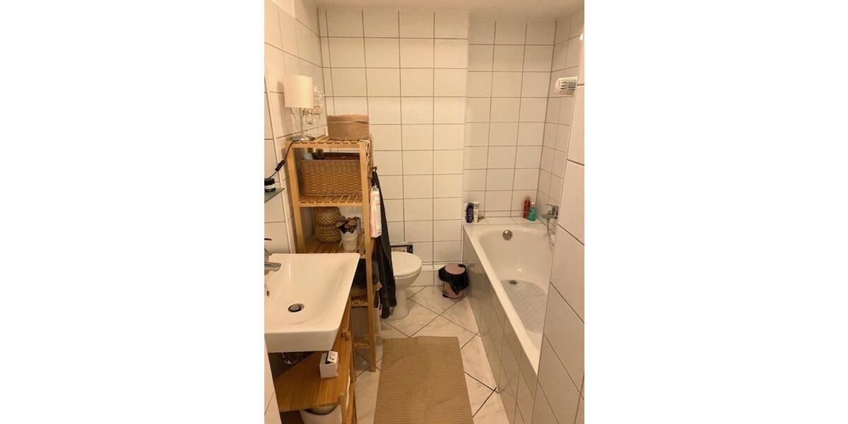 Etagenwohnung Düsseldorf Derendorf - 2 Zimmer, 49 m&sup2;, 640&euro; | Angebot:25964956