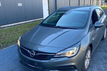 Opel Astra K Sports1.5CDTI.NAVI.VOLL-LED.PDC.11/20 108.000 km 5.500 &euro; Hilden 40721