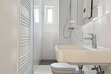 Moderne 3-Zi-Wohnung mit Balkon Erstbezug nach Sanierung