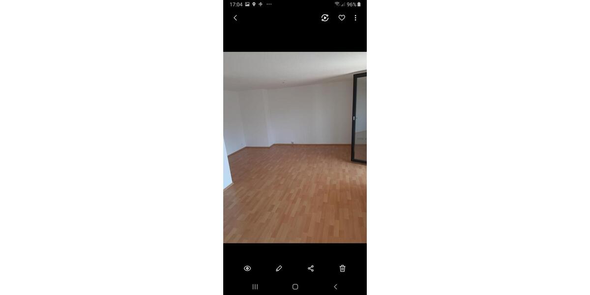 Dachgeschoßwohnung Essen Stadtbezirk II - 2.5 Zimmer, 55 m&sup2;, 600&euro; | Angebot:24826575