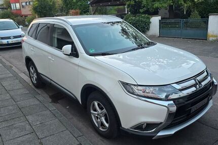 Mitsubishi Outlander 119.100 km 11.299 &euro; Köln 51147