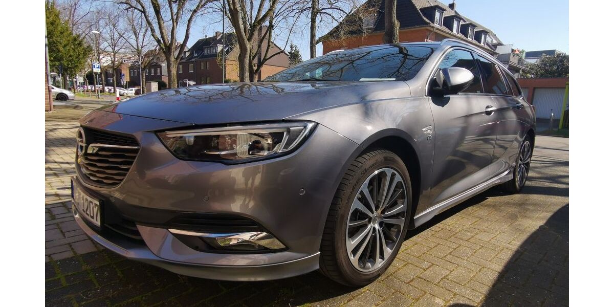 Opel Insignia 115.000 km 10.700 &euro; Düsseldorf 40589