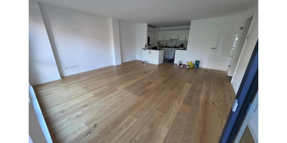 Etagenwohnung Hilden Forstbach - 3 Zimmer, 110 m&sup2;, 1.750&euro; | Angebot:25479741