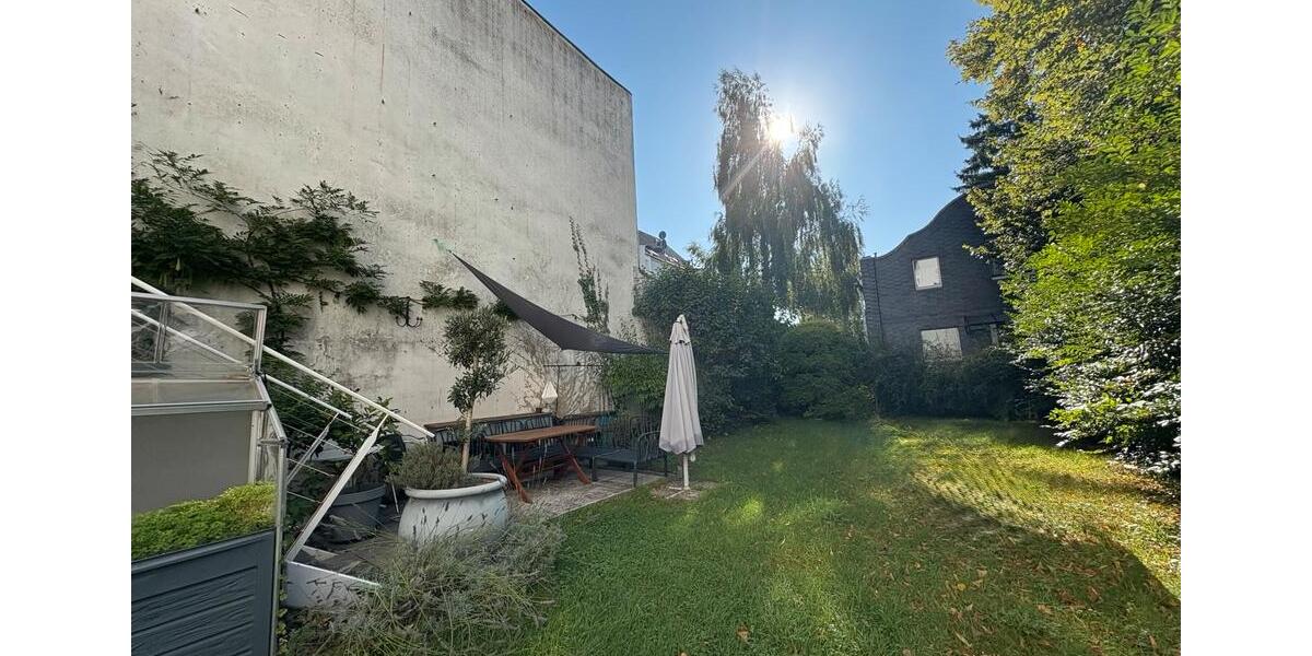 Etagenwohnung Solingen Aufderhöhe - 2 Zimmer, 79 m&sup2;, 900&euro; | Angebot:24896153