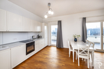 Wohnen in hochwertigem Ambiente mit internationalem Flair. Möblierte 2 Zimmer-Dachterrassen-Wohnung - Einfamilienhaus Düsseldorf Heerdt | Angebot:26645368