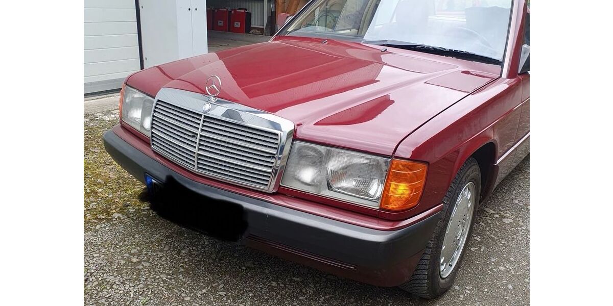 Mercedes-Benz 190 113.000 km 11.500 &euro; Wermelskirchen 42929