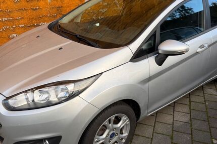 Ford Fiesta 126.000 km 5.999 &euro; Neuss 41462