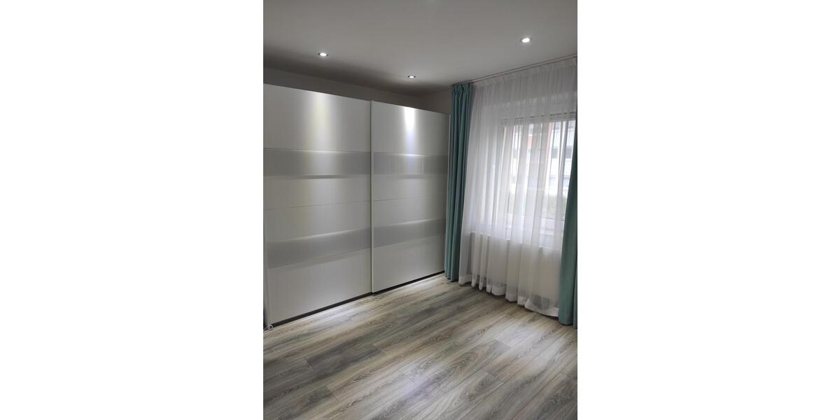 Etagenwohnung Hilden Forstbach - 2 Zimmer, 55 m&sup2;, 1.000&euro; | Angebot:25145474