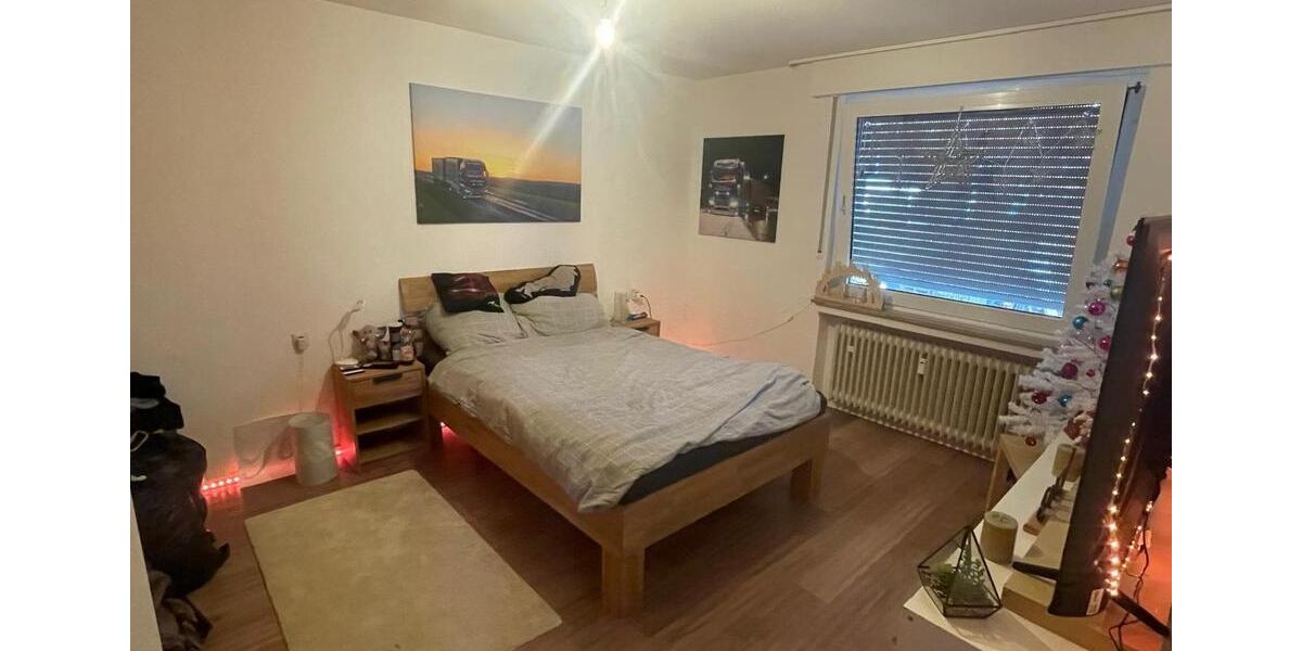 Erdgeschoßwohnung Solingen Mitte - 3 Zimmer, 78 m&sup2;, 210.000&euro; | Angebot:25363472