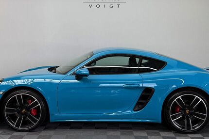 Porsche Cayman 18.000 km 71.500 € Radevormwald 42477