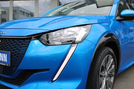 Peugeot 208 29.460 km 15.990 &euro; Remscheid 42897