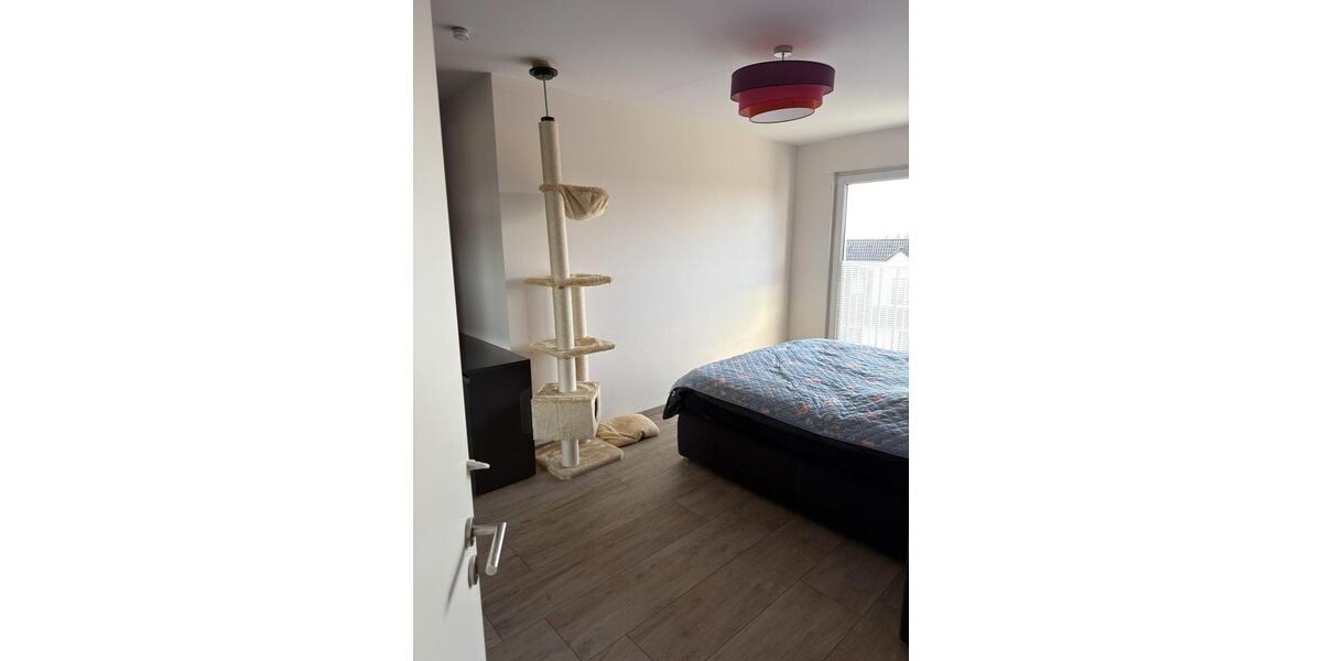 Maisonettenwohnung Solingen Wald - 5 Zimmer, 135 m&sup2;, 1.720&euro; | Angebot:25408715