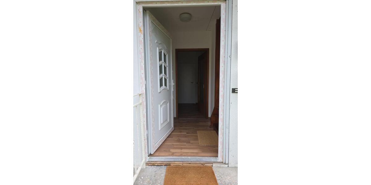 Einfamilienhaus Leverkusen Bergisch Neukirchen - 13 Zimmer, 230 m&sup2;, 5.000&euro; | Angebot:24365167