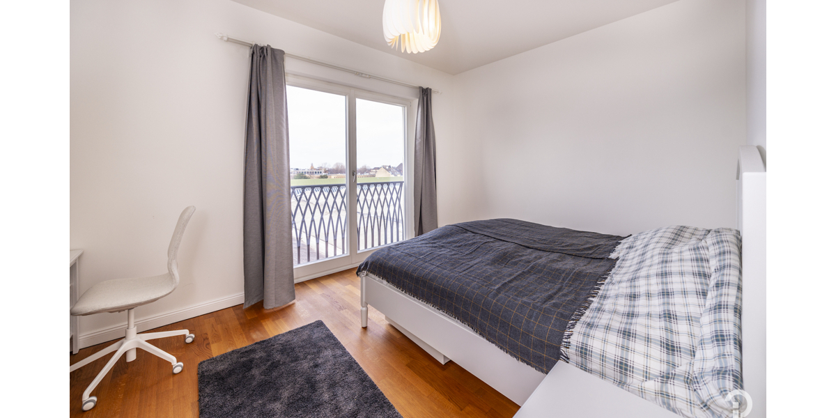 Wohnen in hochwertigem Ambiente mit internationalem Flair. Möblierte 2 Zimmer-Dachterrassen-Wohnung - Einfamilienhaus Düsseldorf Heerdt | Angebot:26645368