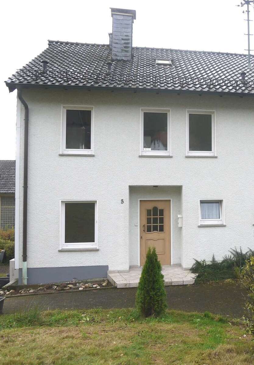 Haus zum Mieten in Engelskirchen 1.500 € 110 m² 4 zimmer