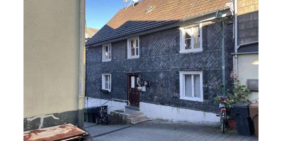 Einfamilienhaus Wipperfürth - 13 Zimmer, 97 m&sup2;, 70.000&euro; | Angebot:25373347