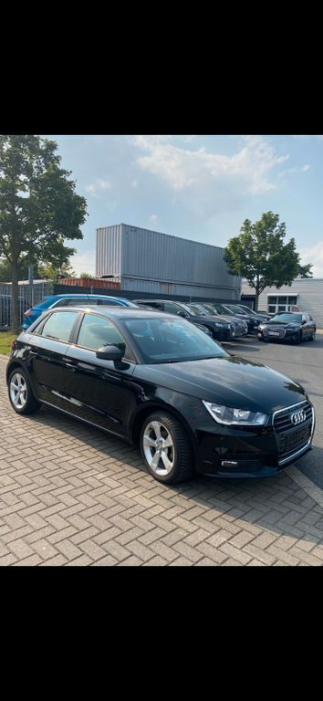 Audi A1 58.450 km 13.200 € Düsseldorf 40223