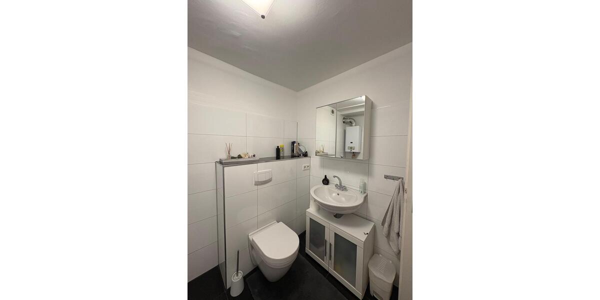 Etagenwohnung Wuppertal Sedansberg - 3 Zimmer, 105 m&sup2;, 1.350&euro; | Angebot:25967644