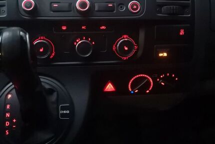 VW T5 Transporter 160.450 km 11.750 &euro; Düsseldorf 40627