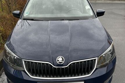 Skoda Fabia 215.000 km 7.400 &euro; Köln 51107