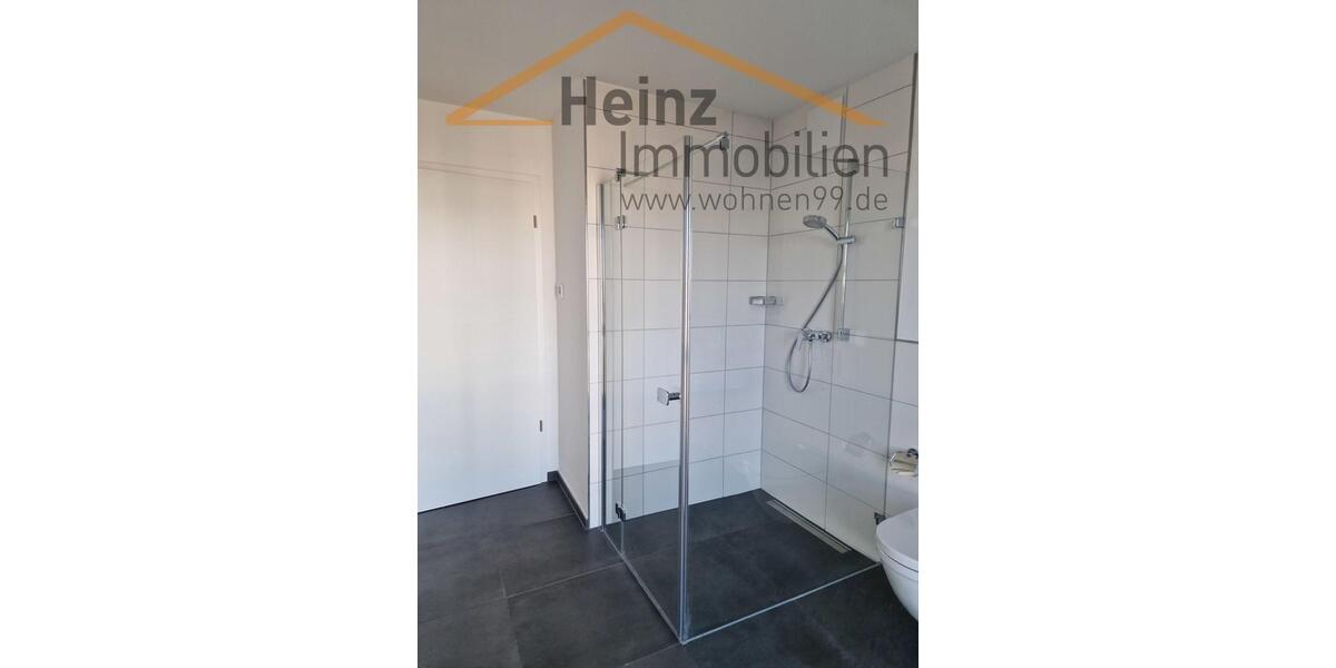 Dachgeschoßwohnung Bergisch Gladbach - 3 Zimmer, 98 m&sup2;, 1.310&euro; | Angebot:25942583