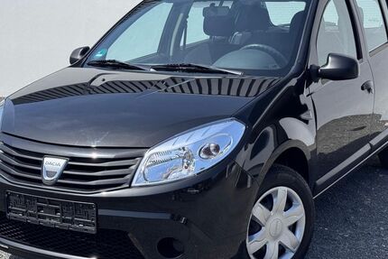 Dacia Sandero 65.766 km 3.500 &euro; Solingen 42699