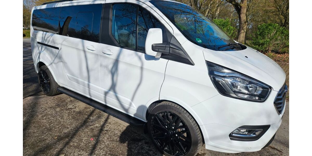 Ford Tourneo Custom 78.000 km 31.900 &euro; Neuss 41462