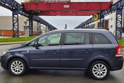 Opel Zafira 207.000 km 2.490 € Mülheim 45476