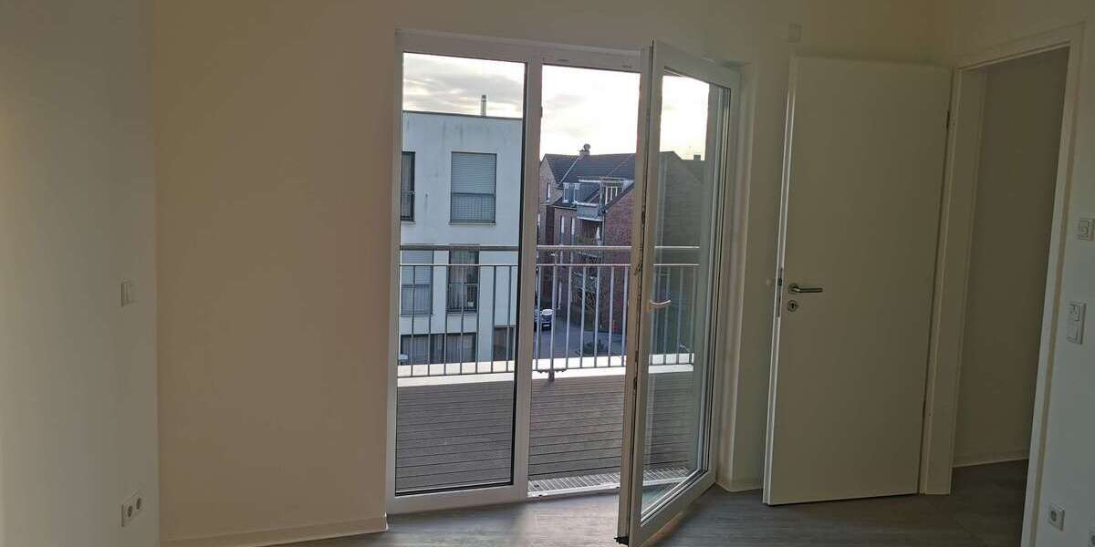 Etagenwohnung Neuss Furth-Mitte - 2 Zimmer, 90 m&sup2;, 1.116&euro; | Angebot:27686122