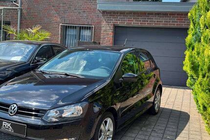 VW Polo 129.300 km 5.800 &euro; Solingen 42651
