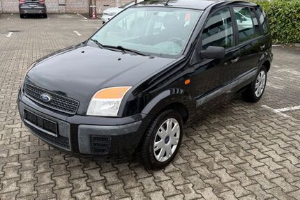 Ford Fusion 123.000 km 3.200 &euro; Köln 50739