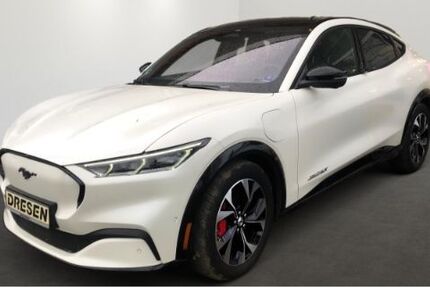 Ford Mustang Mach-E 38.395 km 32.450 € Neuss 41464