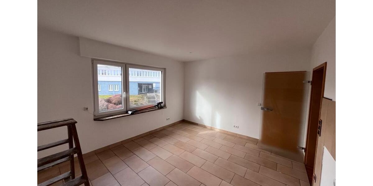 Etagenwohnung Halver - 4 Zimmer, 119 m&sup2;, 810&euro; | Angebot:24827694