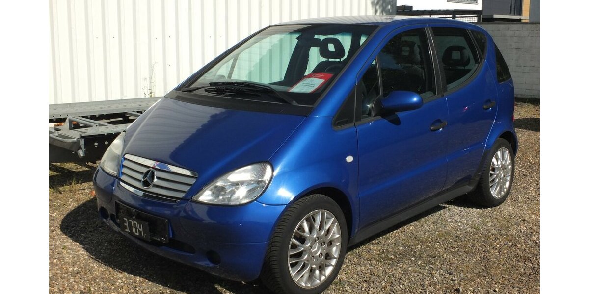 Mercedes-Benz A 190 AVANTGARDE AUTOMATIK KLIMA TEILLEDER 173.215 km 3.500 &euro; Köln 50858