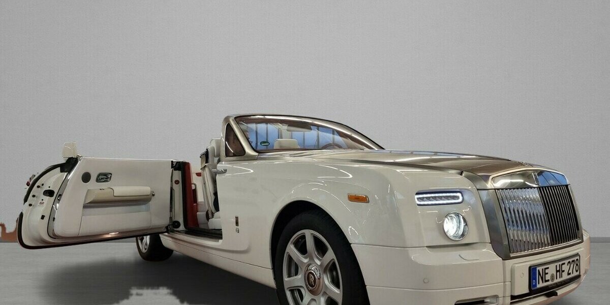 Rolls Royce Phantom Drophead Bespoke Spezial 21.800 km 195.000 € HAAN 42781