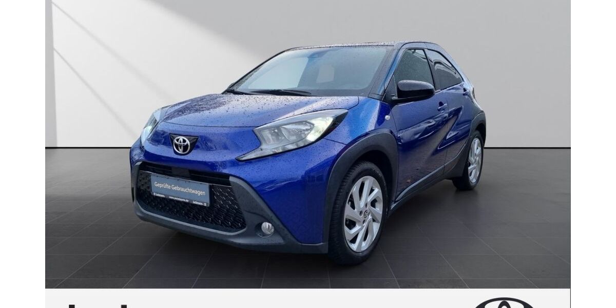 Toyota Aygo (X) 12.163 km 16.890 € Solingen 42719
