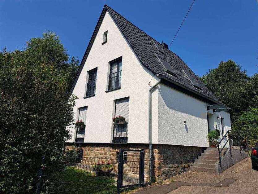 Haus zum Mieten in Kürten 1.450 € 110 m²