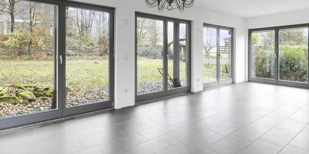 Einfamilienhaus Leverkusen Quettingen - 8 Zimmer, 285 m&sup2;, 989.000&euro; | Angebot:25900055