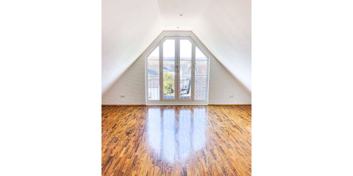 Etagenwohnung Pulheim - 4 Zimmer, 208 m&sup2;, 560.000&euro; | Angebot:26498400