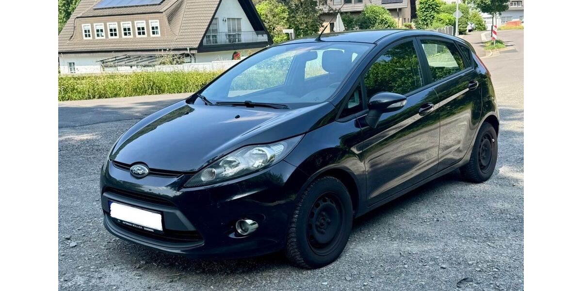 Ford Fiesta 365.000 km 1.950 &euro; Overath 51491