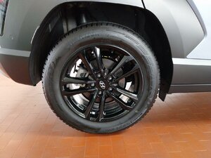 Hyundai Kona Prime 2WD AHK Bose SHZ LHZ Navi Kam 12.578 km 26.880 € HAAN 42781