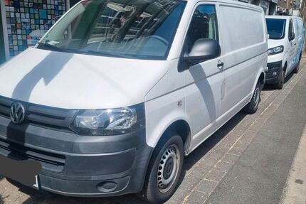VW T5 Transporter 250.000 km 9.500 € Düsseldorf 40211
