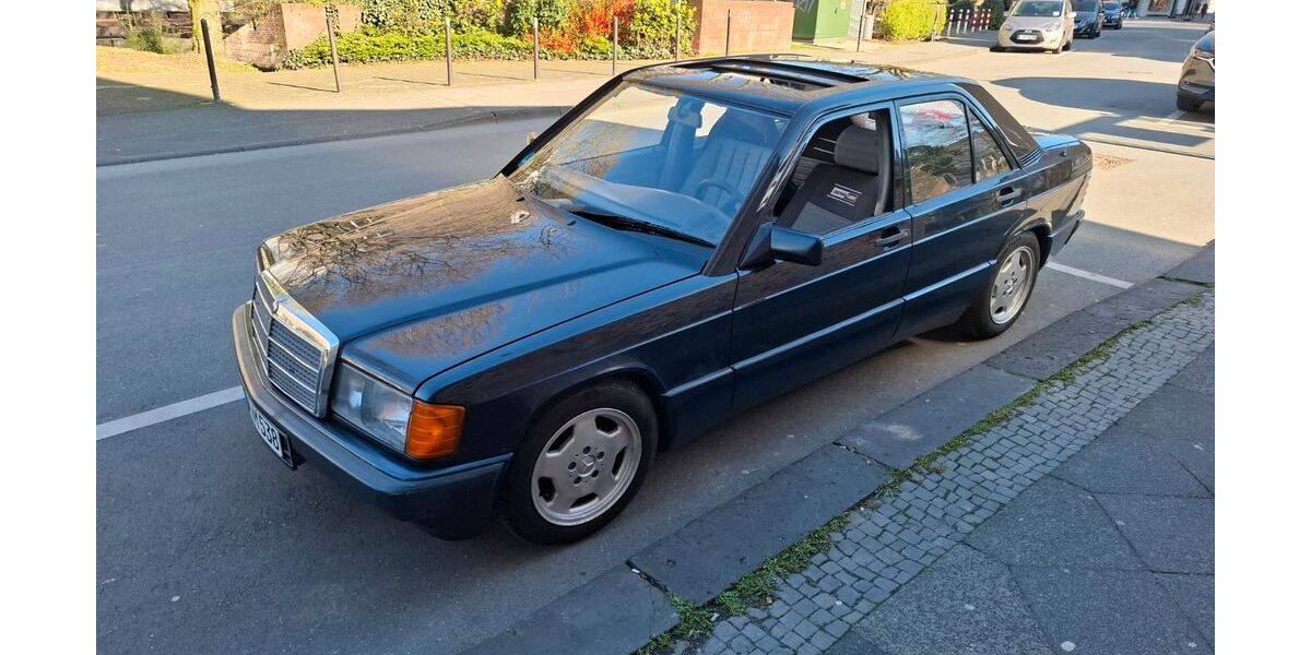 Mercedes-Benz 190 278.000 km 2.999 &euro; Wuppertal 42283