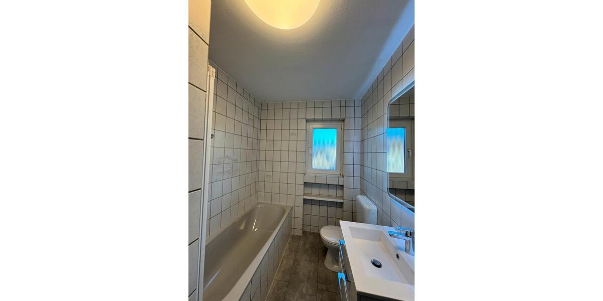 Etagenwohnung Schwelm - 2.5 Zimmer, 69 m&sup2;, 670&euro; | Angebot:24842429